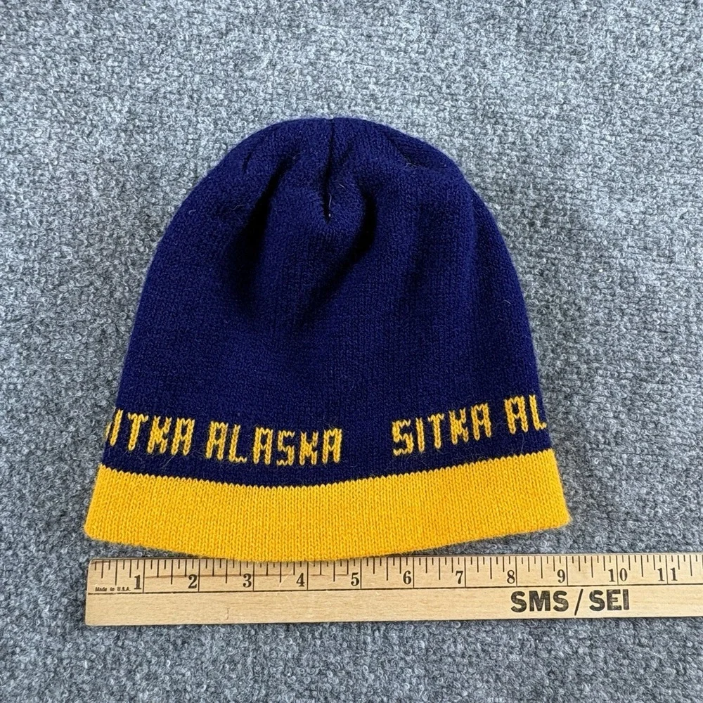 Sitka Alaska Beanie Hat OS Navy Yellow Knit Fishing Outdoors Travel‎ Souvenir